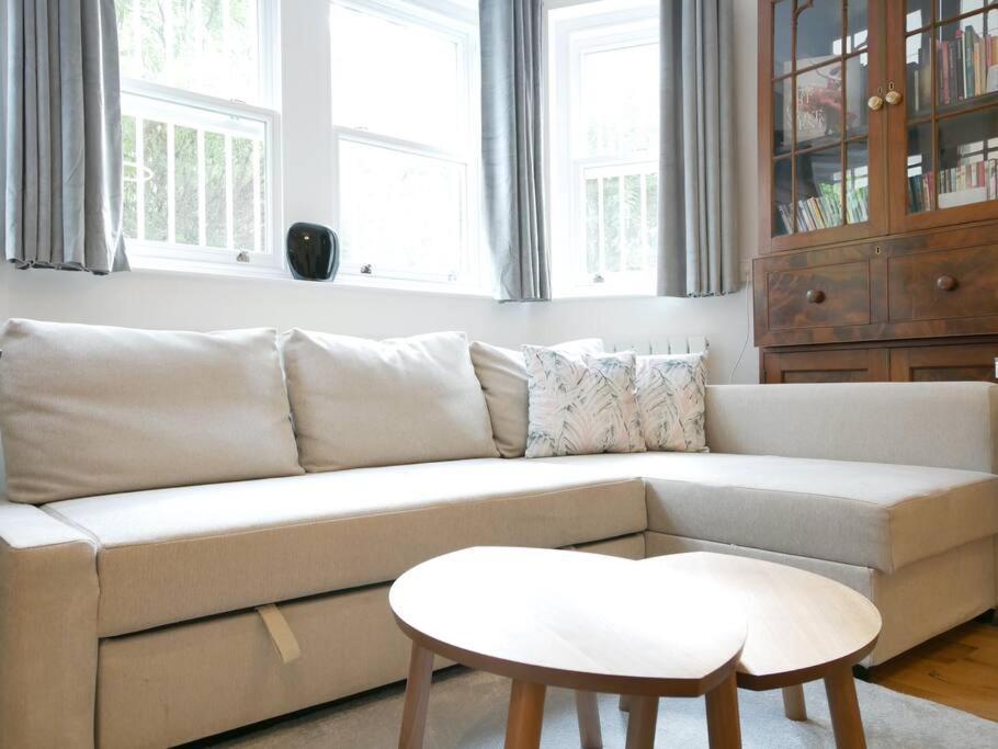 Newly Refurbished 2 Bed Apartment In Paddington Londýn Exteriér fotografie